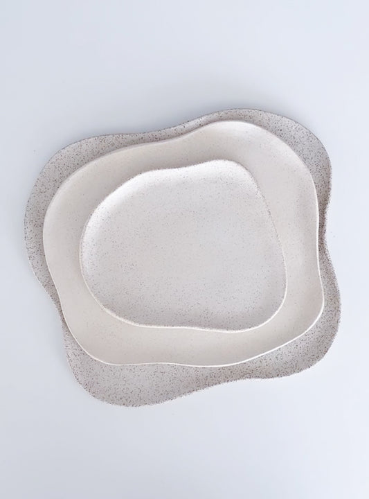 pebble plate dinnerware set in white speckle (made to order)